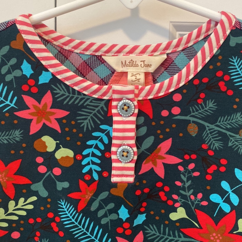 Matilda Jane christmas tunic size 2 T worn once - Picture 2 of 3